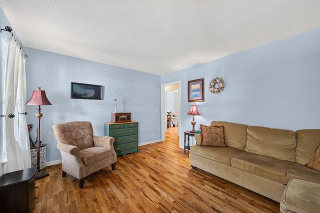 412 Sandalwood Drive, Hixson, TN 37343