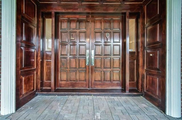 75 Lee Street, Brookline, MA 02445
