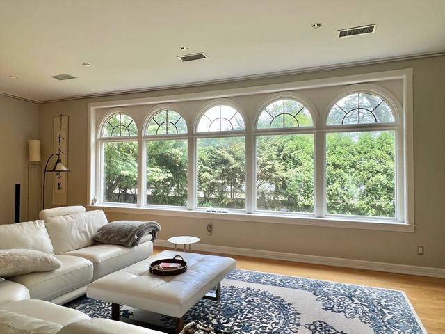 75 Lee Street, Brookline, MA 02445