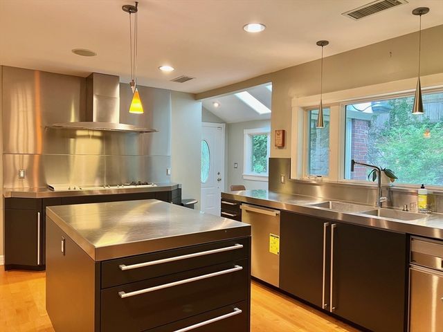 75 Lee Street, Brookline, MA 02445