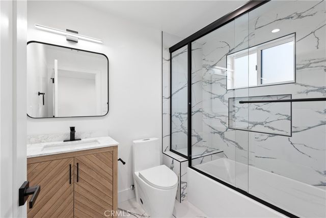 6719 Ben Ave, North Hollywood, CA 91606