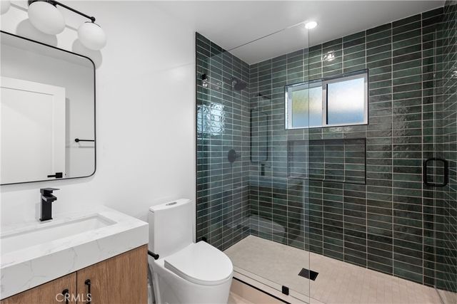 6719 Ben Ave, North Hollywood, CA 91606