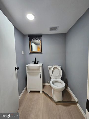 53 W 4TH ST, New Castle, DE 19720