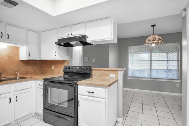 7003 Fox Knoll Lane, Humble, TX 77338