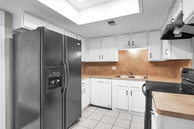 7003 Fox Knoll Lane, Humble, TX 77338