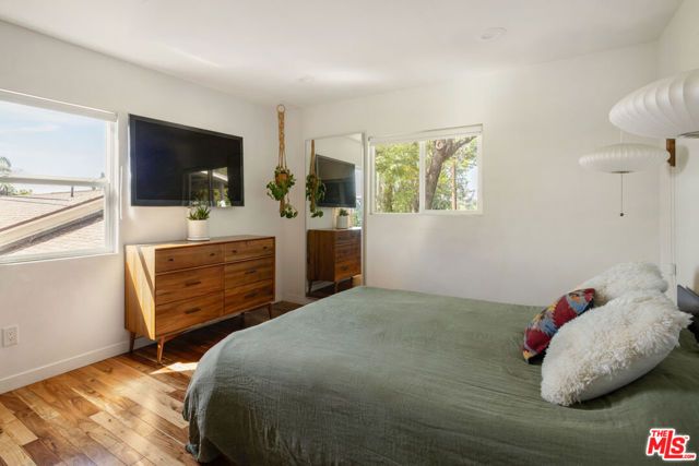 1512 N Boylston Street, Los Angeles, CA 90012