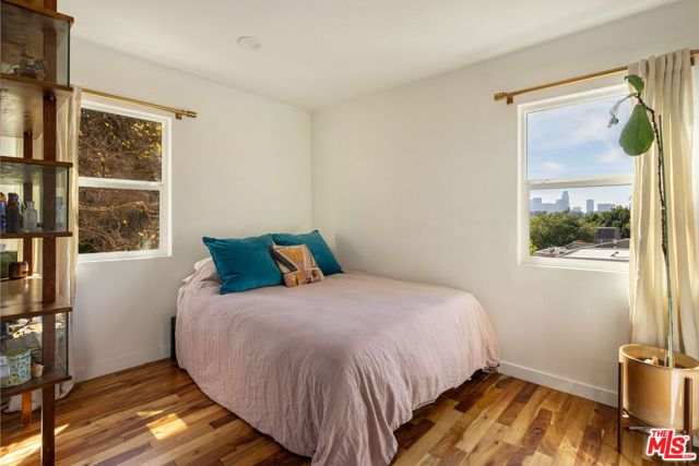 1512 N Boylston Street, Los Angeles, CA 90012