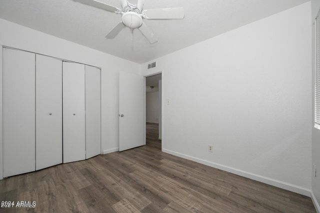 2049 W HAYWARD Avenue 10, Phoenix, AZ 85021