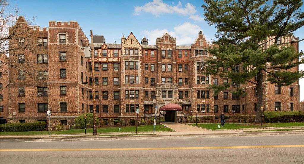 23 Old Mamaroneck Road 5A, White Plains, NY 10605