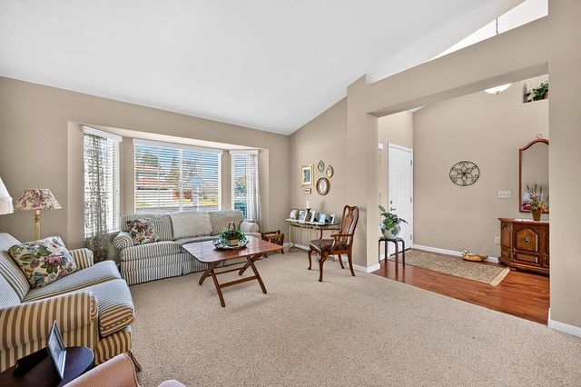 6108 Doubloon Ct, Elk Grove, CA 95758