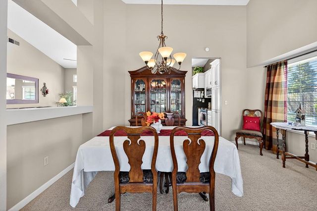 6108 Doubloon Ct, Elk Grove, CA 95758