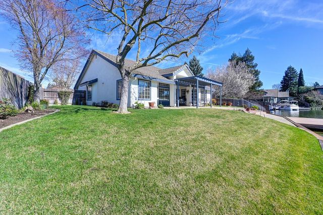 6108 Doubloon Ct, Elk Grove, CA 95758