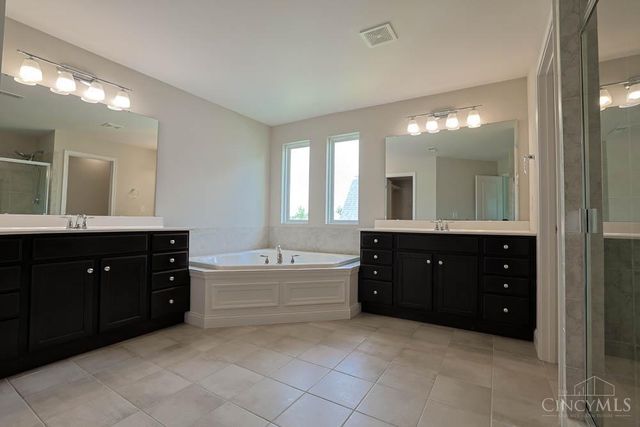 9817 Cross Meadow Drive, Deerfield Twp., OH 45040