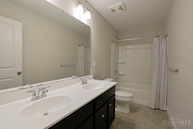 9817 Cross Meadow Drive, Deerfield Twp., OH 45040