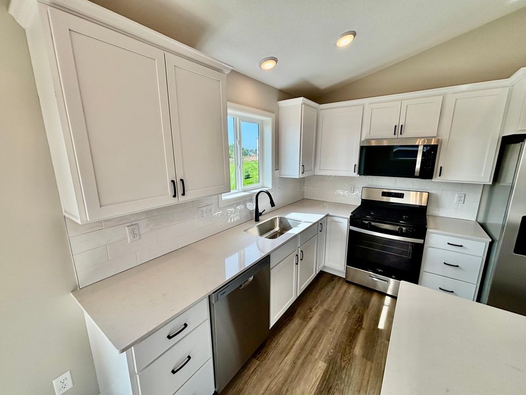 813 Walnut Grove Lane, Hanover, MN 55341 — photo 3