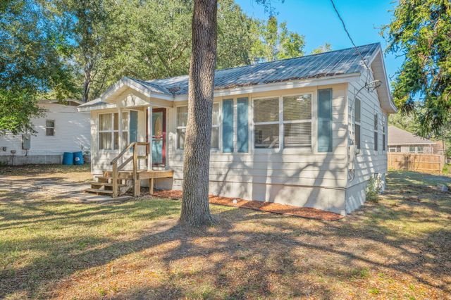 1135 46th Street, Niceville, FL 32578