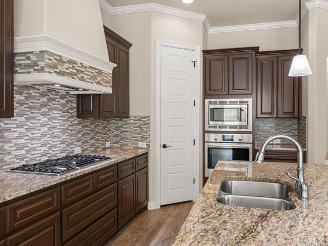 459 Knoll Springs, Boerne, TX 78006
