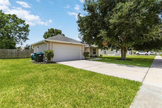20446 MACON PARKWAY, Orlando, FL 32833