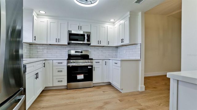 1223 56TH STREET W, Bradenton, FL 34209