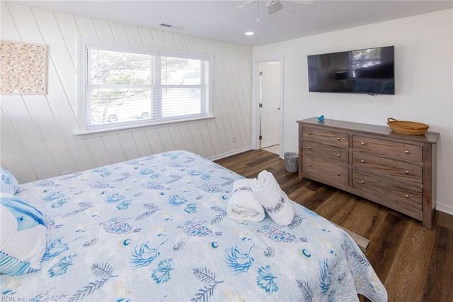 3421 Sandfiddler RD, Virginia Beach, VA 23456