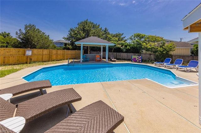 3421 Sandfiddler RD, Virginia Beach, VA 23456