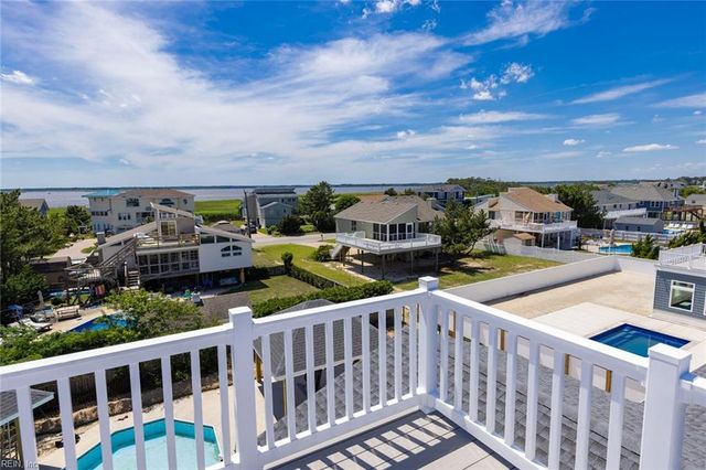 3421 Sandfiddler RD, Virginia Beach, VA 23456