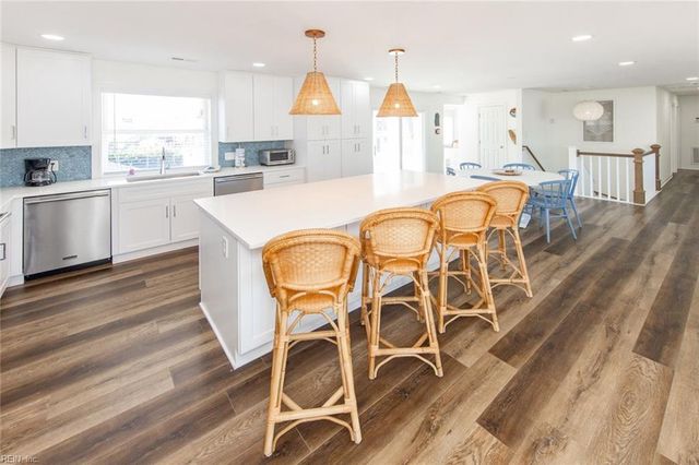 3421 Sandfiddler RD, Virginia Beach, VA 23456