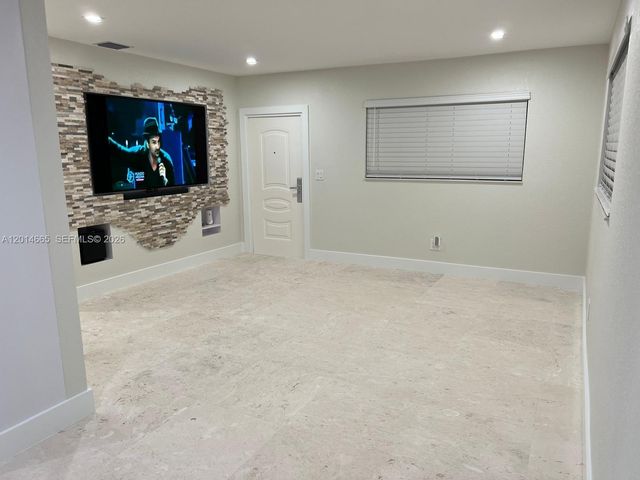 19500 SW 115th Ave, Miami, FL 33157