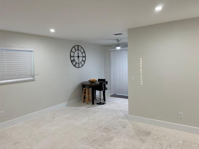19500 SW 115th Ave, Miami, FL 33157