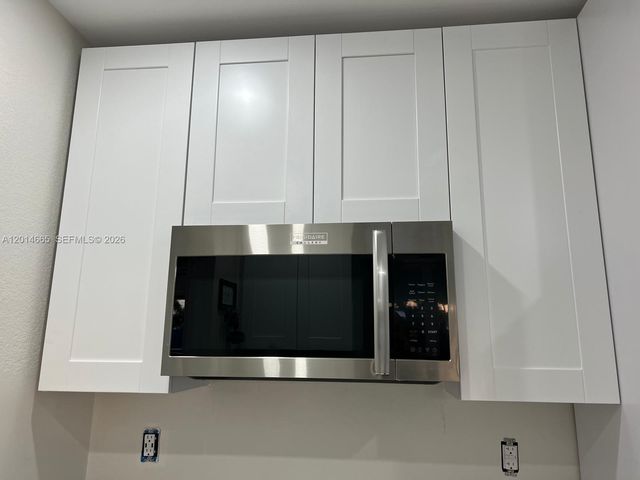 19500 SW 115th Ave, Miami, FL 33157