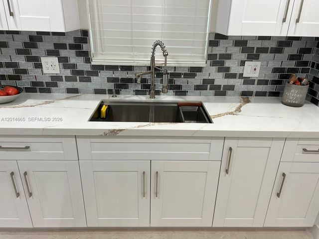 19500 SW 115th Ave, Miami, FL 33157