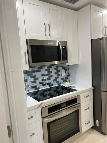 19500 SW 115th Ave, Miami, FL 33157
