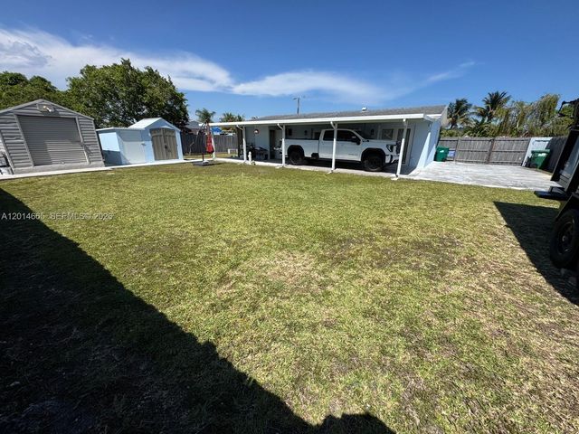 19500 SW 115th Ave, Miami, FL 33157