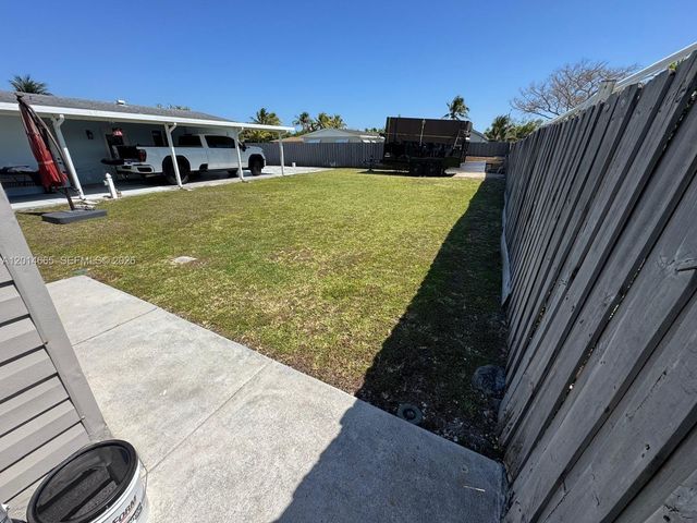 19500 SW 115th Ave, Miami, FL 33157