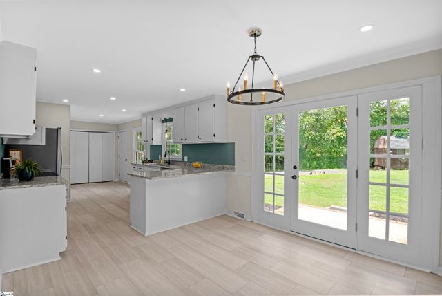 303 Robinall Drive, Easley, SC 29642