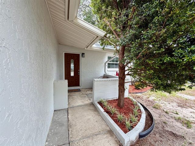 6945 ORKNEY AVENUE N, St Petersburg, FL 33709