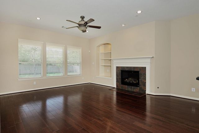35 Granite Path, Spring, TX 77389