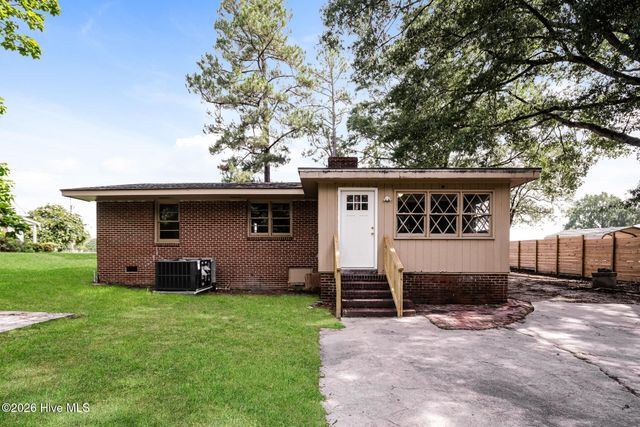 2130 Nc 42, Wilson, NC 27893