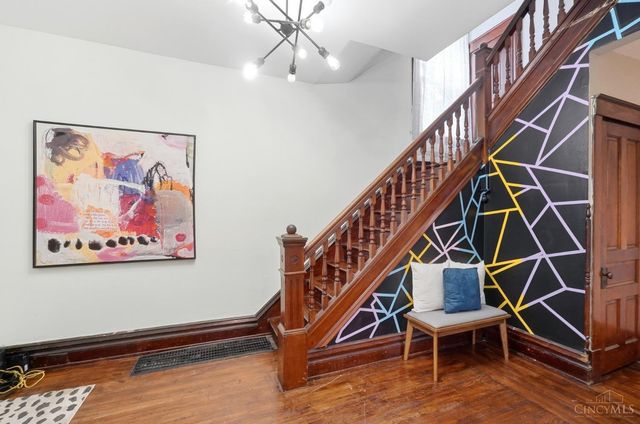 3626 Bevis Avenue, Cincinnati, OH 45207