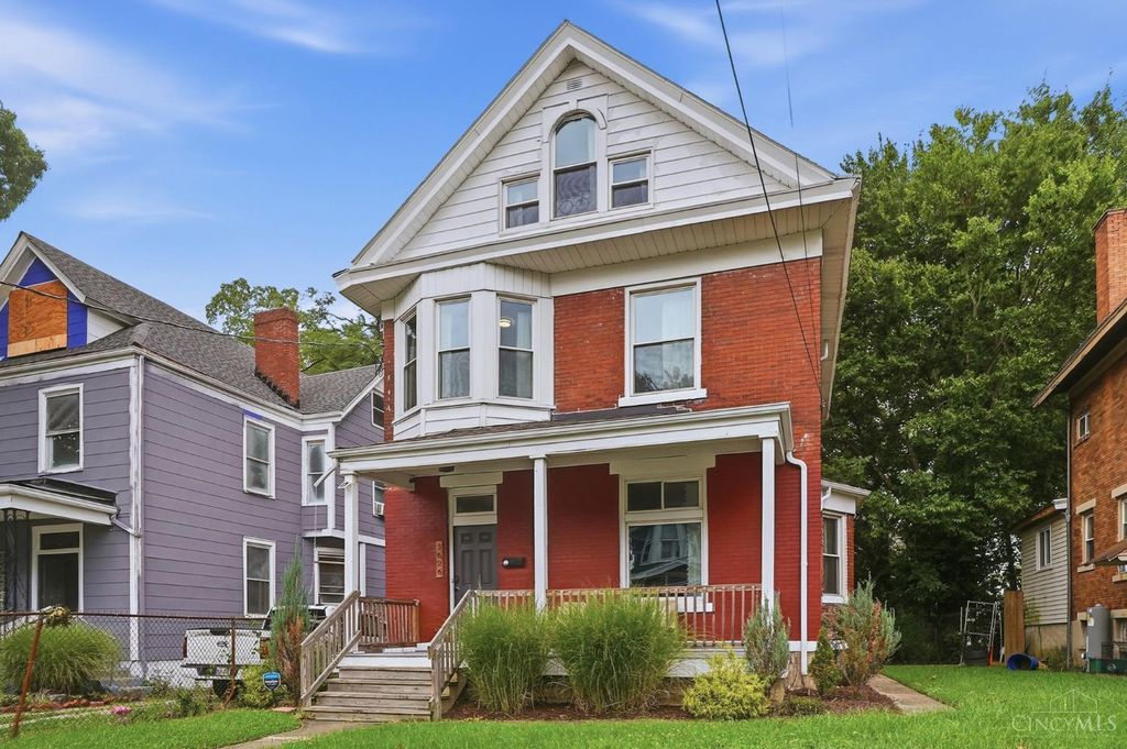 3626 Bevis Avenue, Cincinnati, OH 45207