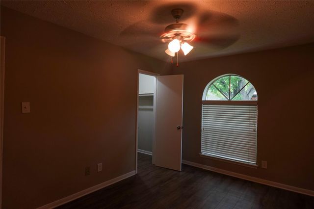 11654 S Kirkwood Road, Houston, TX 77477