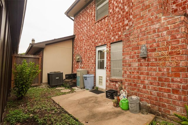 11654 S Kirkwood Road, Houston, TX 77477