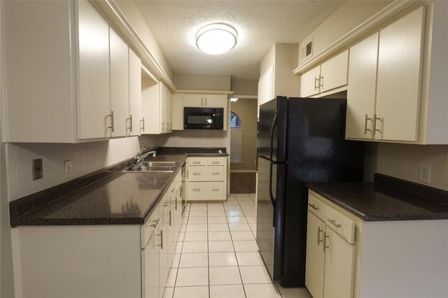11654 S Kirkwood Road, Houston, TX 77477