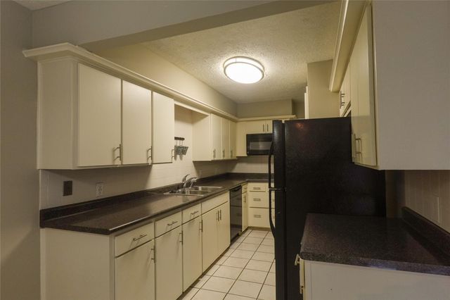 11654 S Kirkwood Road, Houston, TX 77477