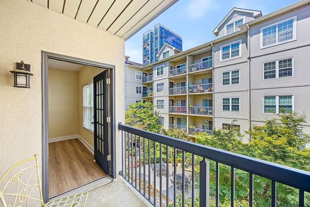 1075 Peachtree Walk NE A301, Atlanta, GA 30309