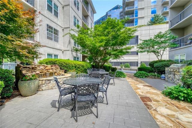 1075 Peachtree Walk NE A301, Atlanta, GA 30309
