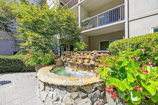 1075 Peachtree Walk NE A301, Atlanta, GA 30309