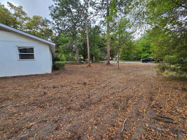 4611 Granada Boulevard, Tallahassee, FL 32305