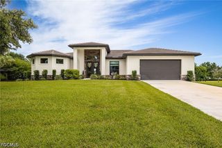 16630 Willow Point CT, Alva, FL 33920