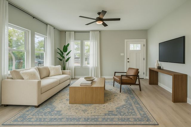 6705 Roanoke St, Houston, TX 77028